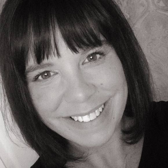 Meet your Posher, Tracie - Picture 1 of 1